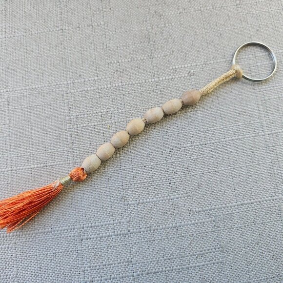 Keychain Real wood Beads Handmade 7 Beads Orange Tassel Keys Holder - Picture 10 of 11
